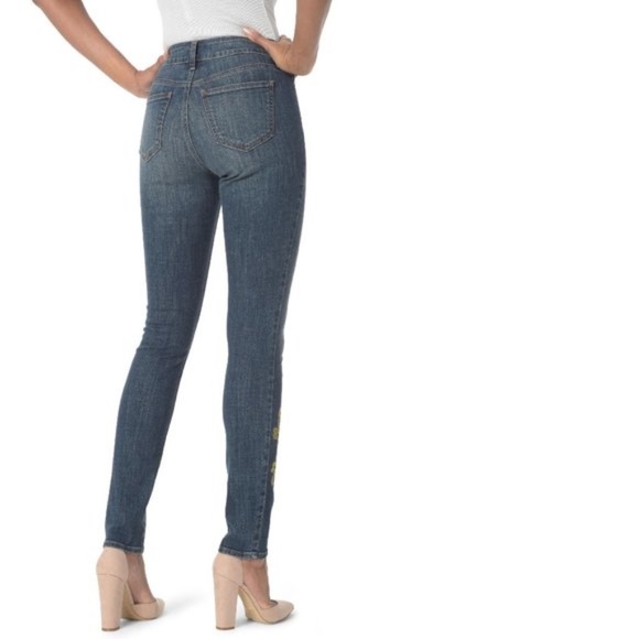 NYDJ Alina Embroidered Legging Jeans - Picture 2 of 8